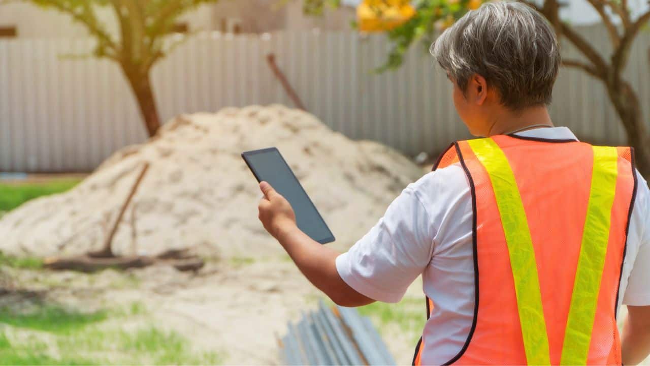 Best Tablet For Construction Project Managers